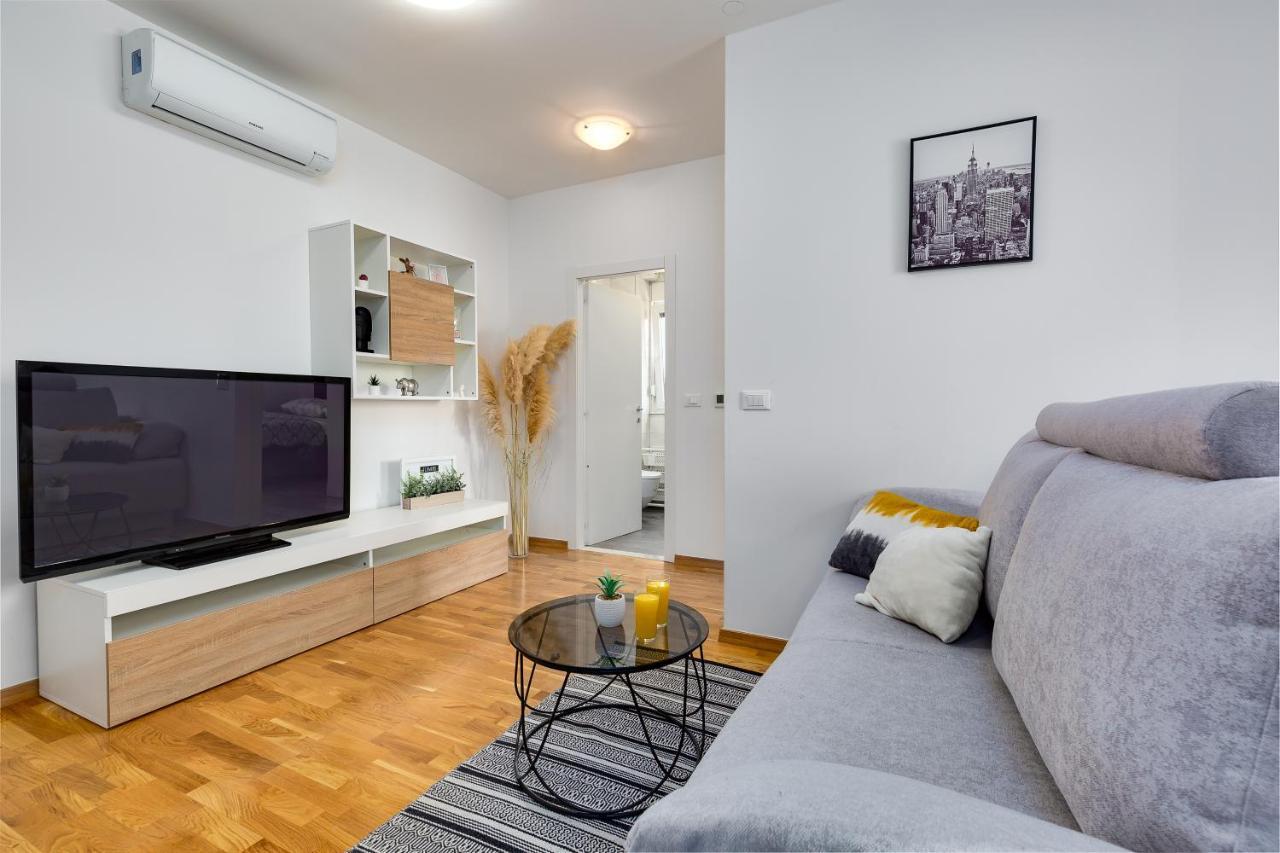 Apartment Roni + Besplatan Parking ซาดาร์ ภายนอก รูปภาพ