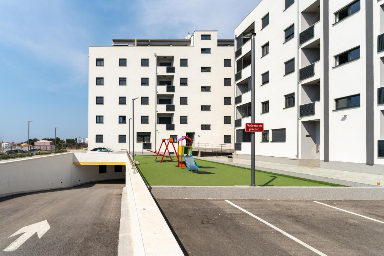 Apartment Roni + Besplatan Parking ซาดาร์ ภายนอก รูปภาพ